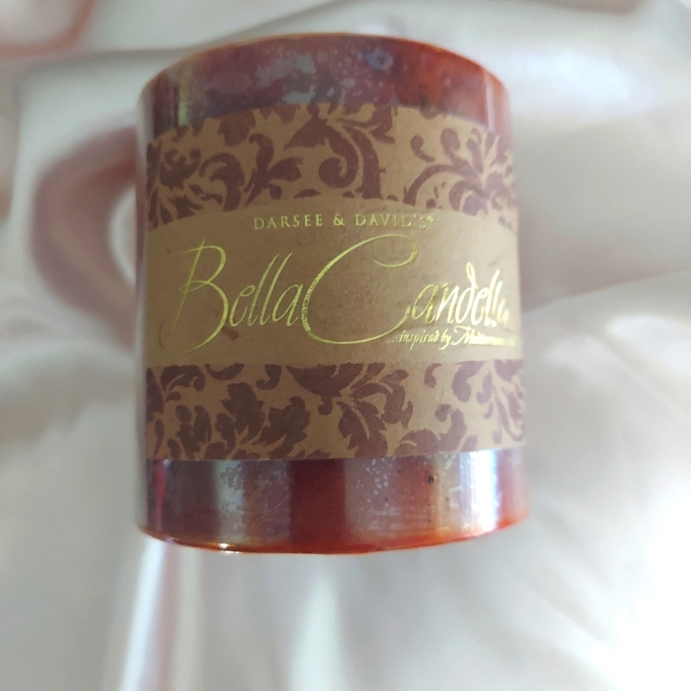 NEW Bella Candella Candle
